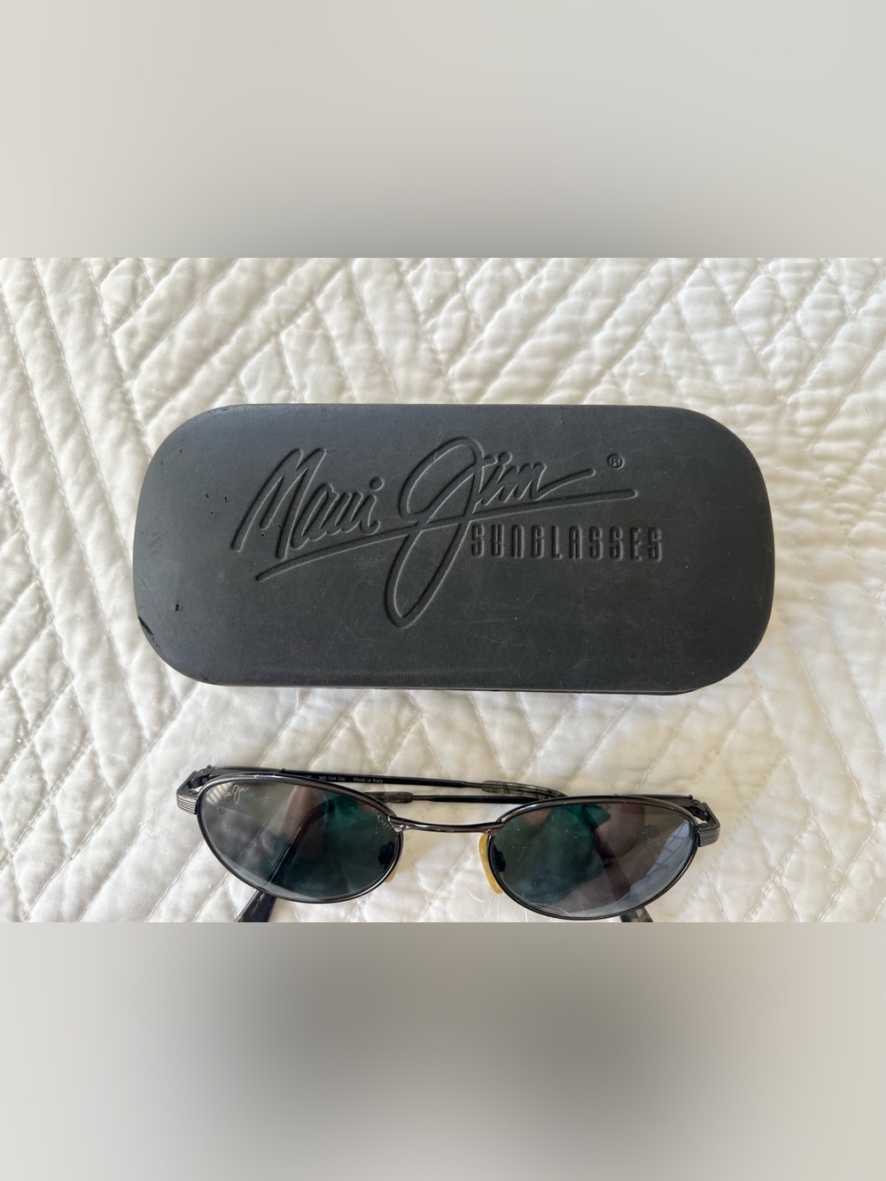 Vintage Maui Jim Oval Sunglasses with Original Case - Picture 2 of 7